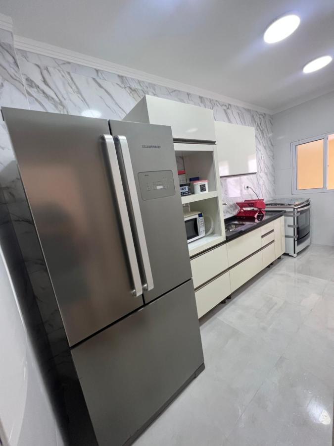 Apartamentoguaruja A Menos De 100 Metros Da