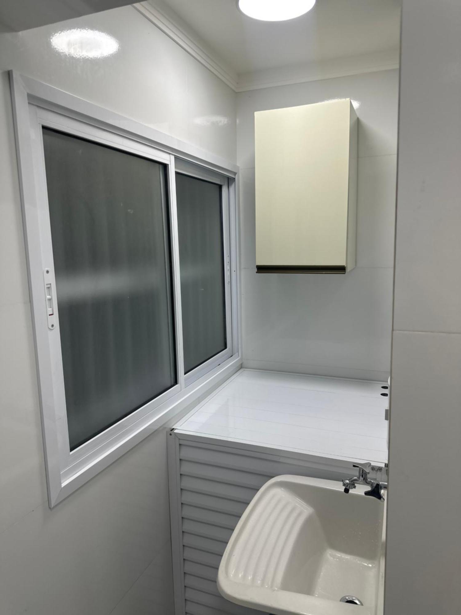 Apartamentoguaruja A Menos De 100 Metros Da *