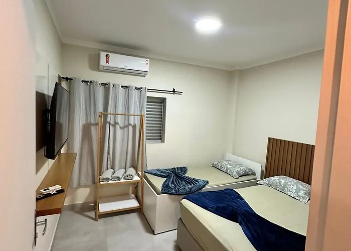 ApartamentoGuarujá a menos de 100 metros da praia